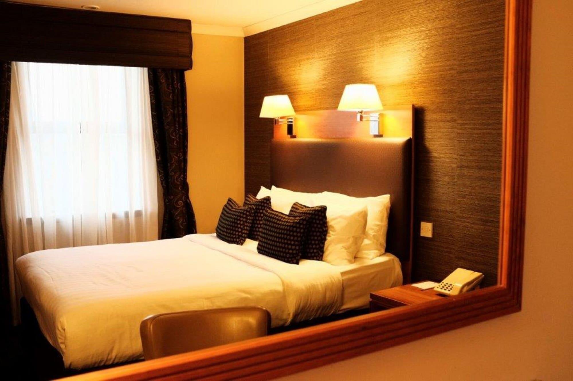 Best Western Garfield House Hotel Chryston Экстерьер фото