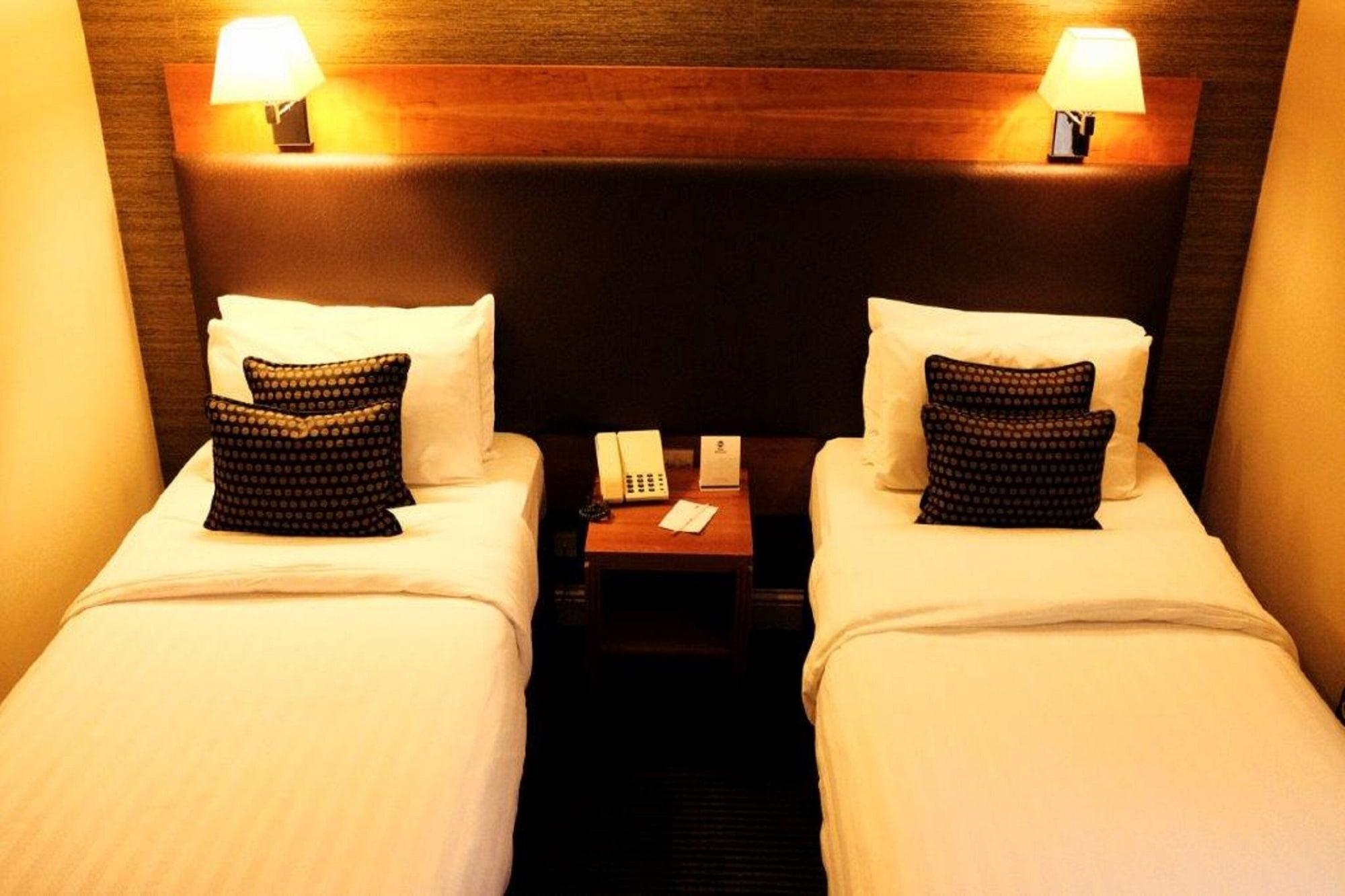 Best Western Garfield House Hotel Chryston Экстерьер фото